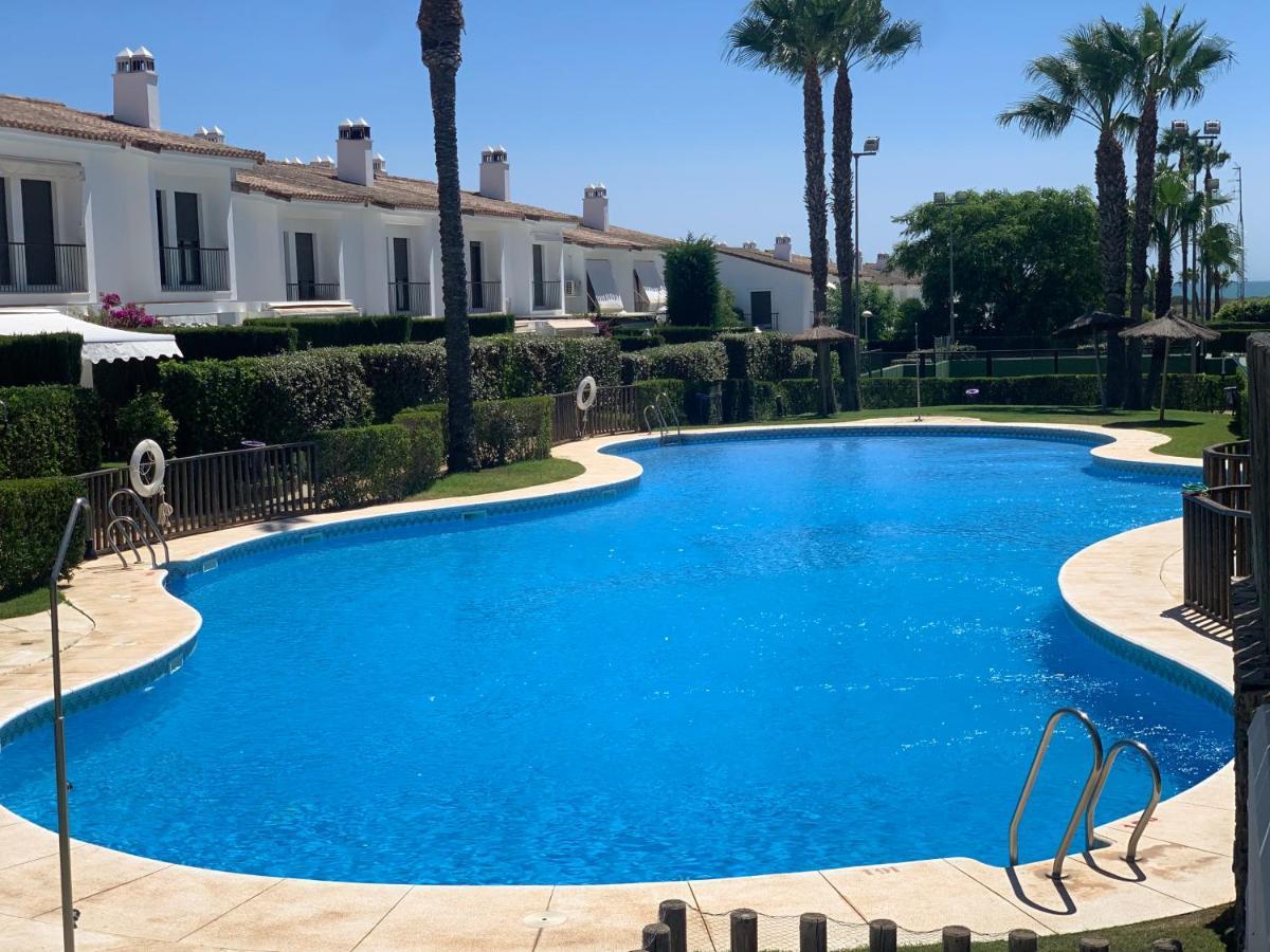Вилла Residencial Punta Coral Эль-Ромпидо Экстерьер фото